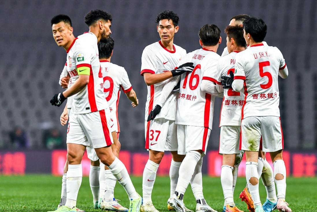 国安外援连场献绝杀,实力得到认可 国安外援连场献绝杀,实力得到认可