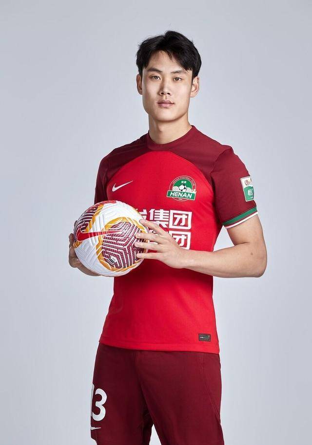 开云官网-聚焦球队防守稳固，河南建业硬战夺分