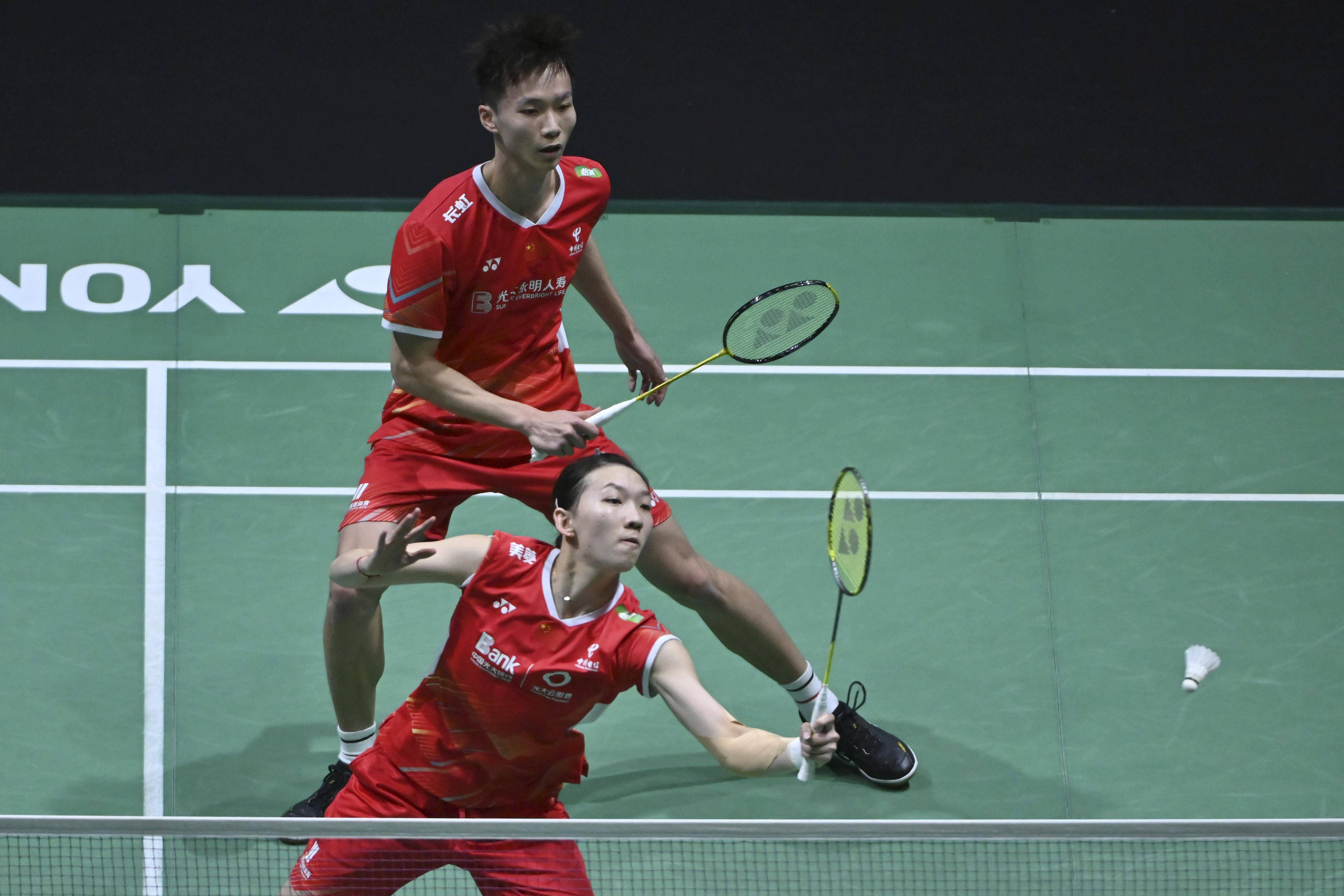 包含中国羽毛球队绝地反击日本羽毛球队，戴资颖关键制胜的词条