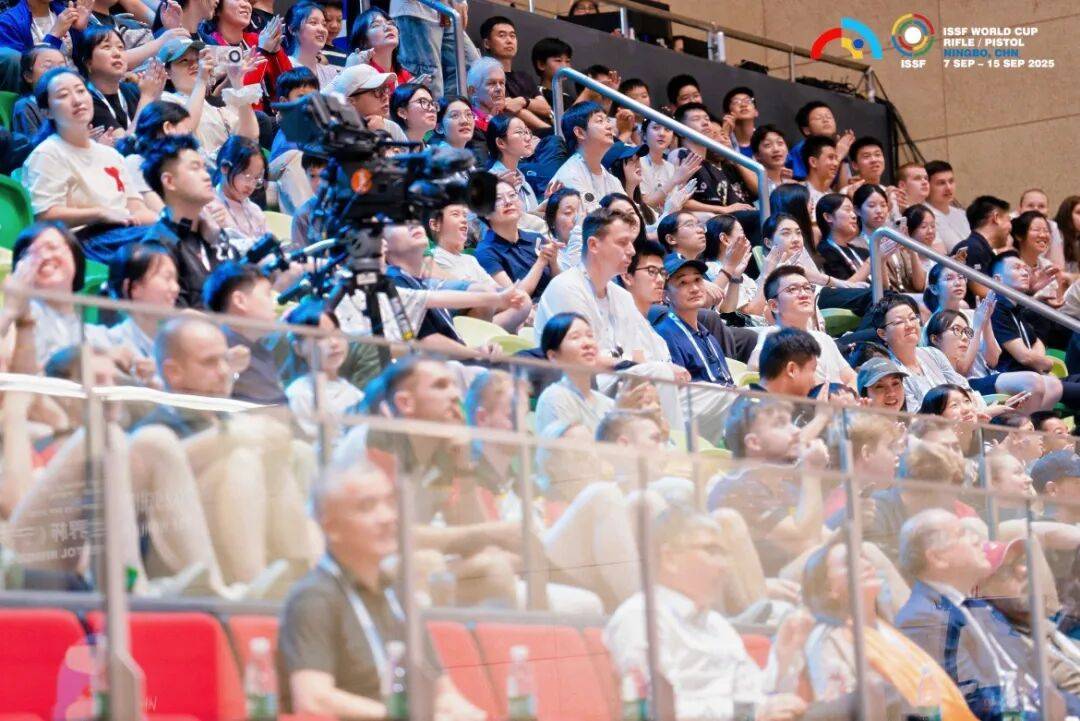 全球瞩目！世界杯赛事即将收官